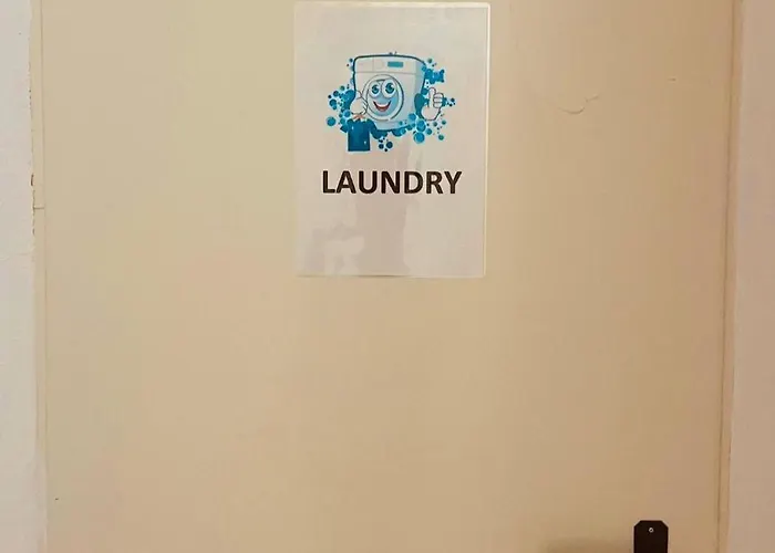 Coral Plaza 아파트 *