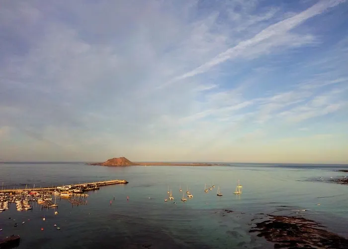 Coral Plaza 아파트 *