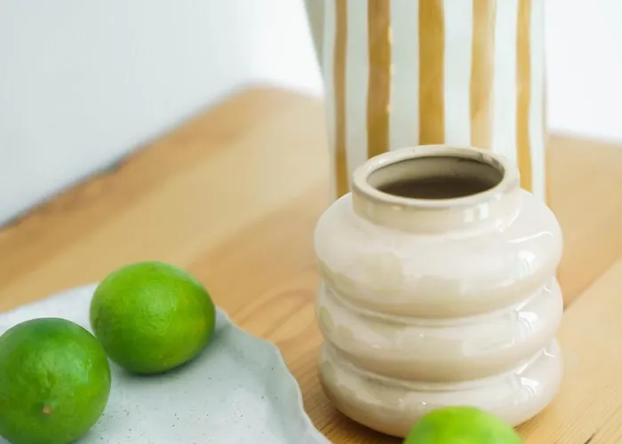 Coral Plaza 아파트 *